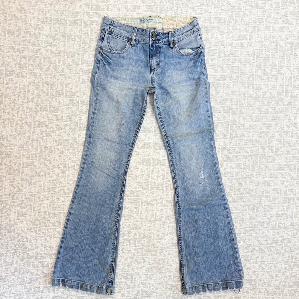 Mudd Jeans Womens 5 Light Wash Flare Leg Y2K Embellished Pocket Denim JA0404CX